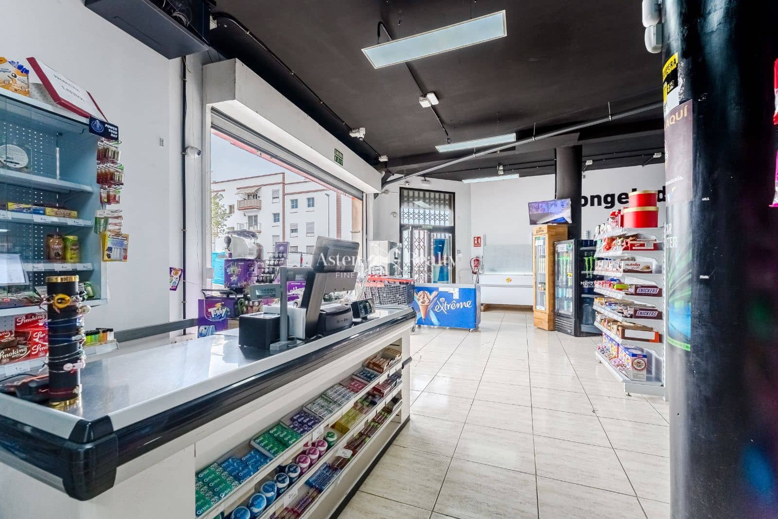 Yritys myytävänä paikassa San Isidro de Abona - 289 000 € (Ref: 9340350)