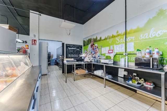 Virksomhed til salg i San Isidro de Abona, Granadilla de Abona - € 289.000 (Ref: 9340350)