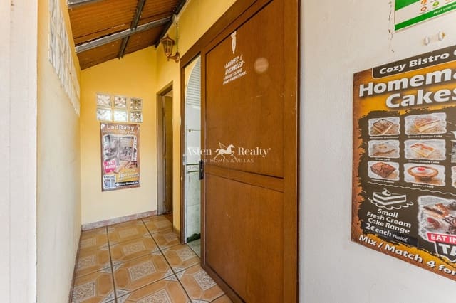 Virksomhed til salg i Playa de las Américas, Adeje - € 650.000 (Ref: 9344085)