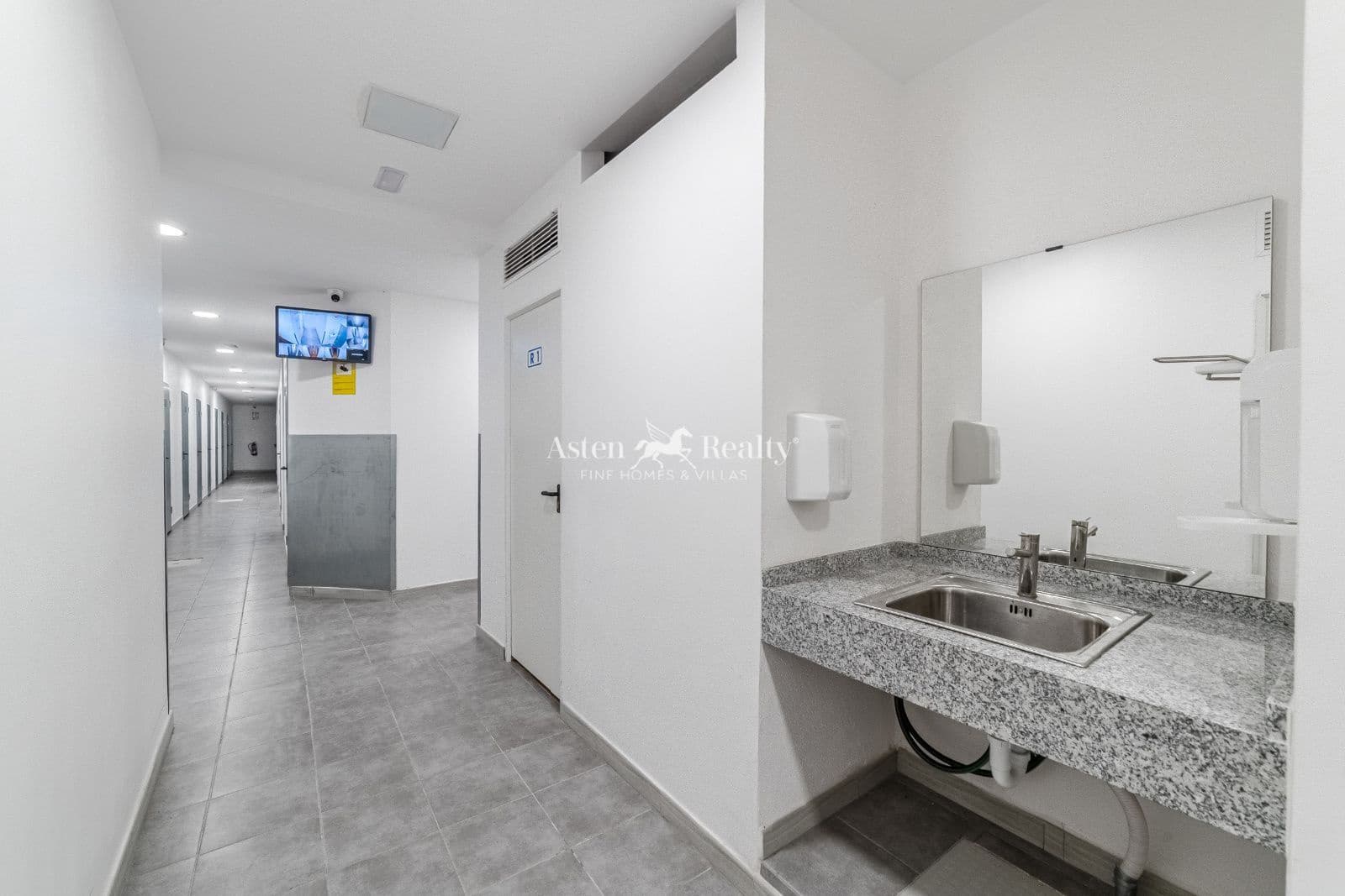 Entreprise à vendre à Puerto de la Cruz - 560 000 € (Ref: 9345561)