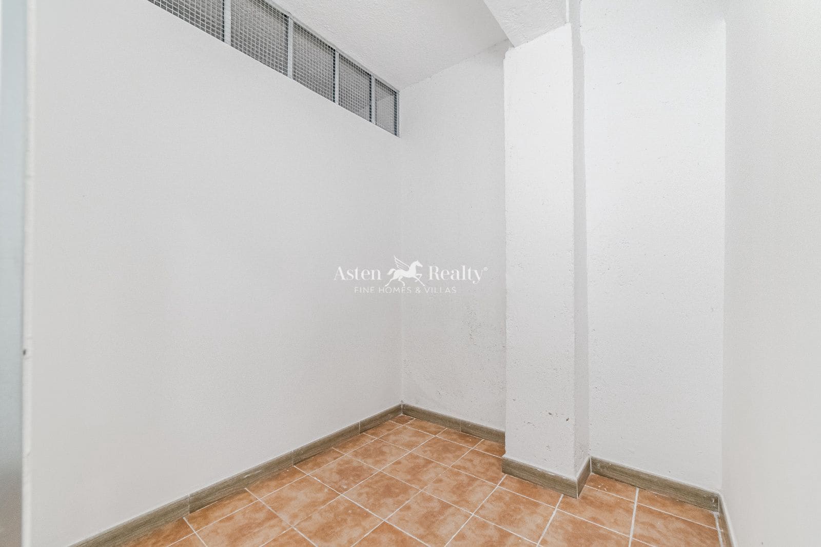 Entreprise à vendre à Puerto de la Cruz - 560 000 € (Ref: 9345561)