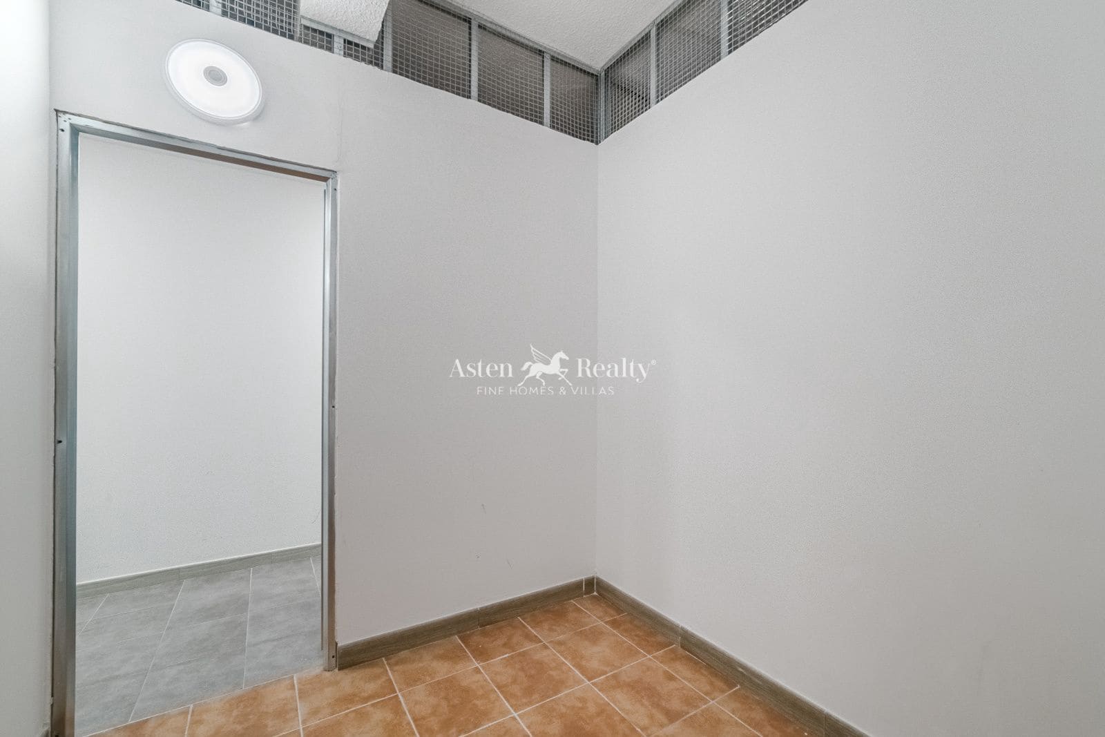 Entreprise à vendre à Puerto de la Cruz - 560 000 € (Ref: 9345561)