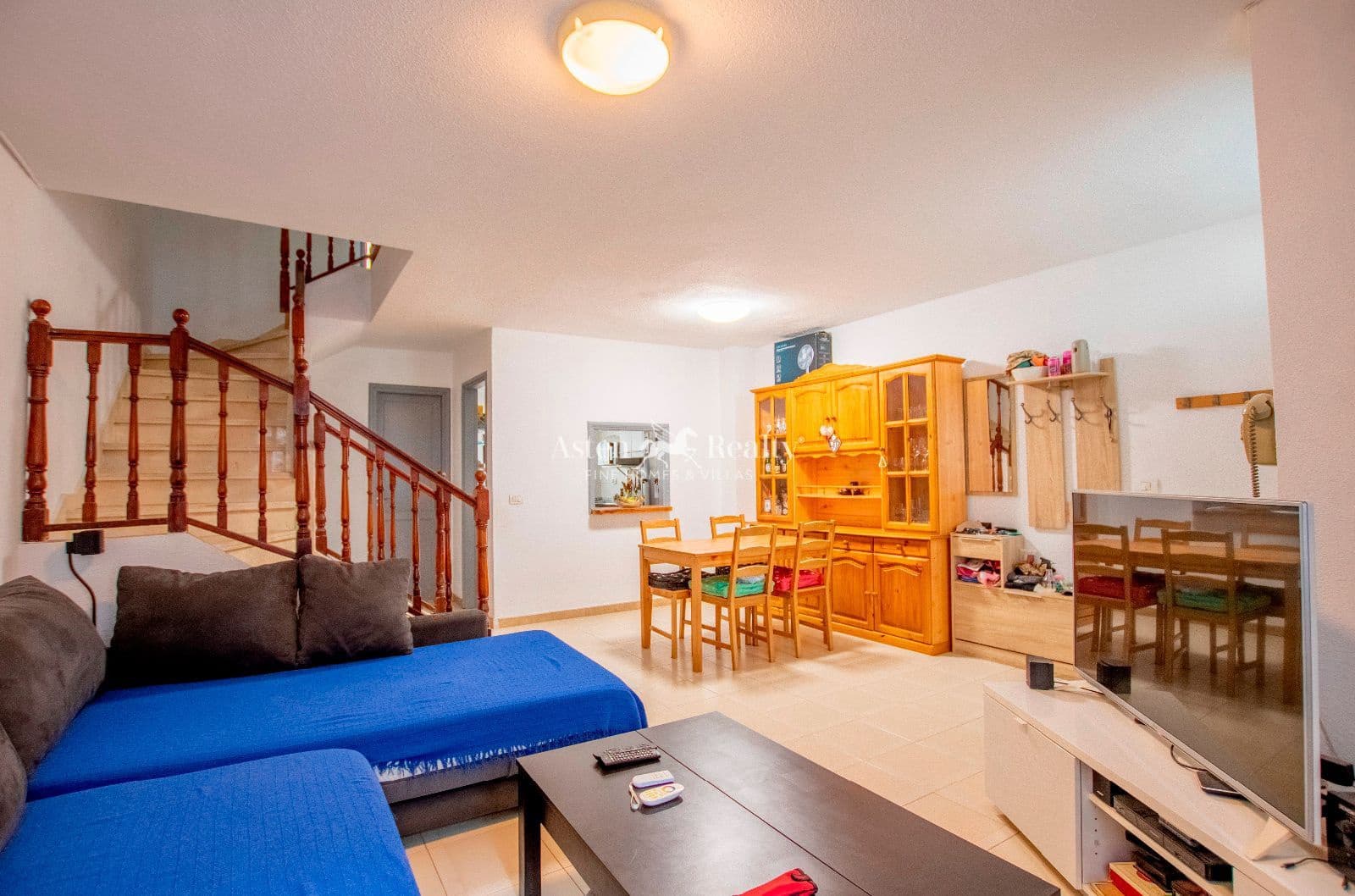 4 bedroom Townhouse for sale in Playa San Juan with pool garage - € 416,000 (Ref: 9345724)