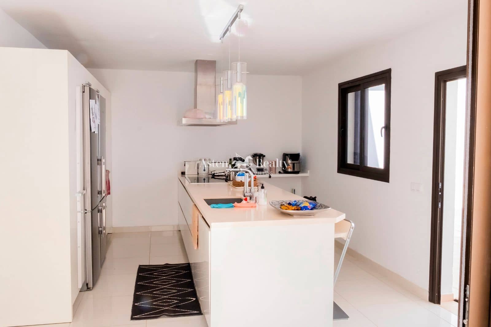 5 chambre Maison de Ville à vendre à Torviscas avec piscine garage - 2 730 000 € (Ref: 9352836)