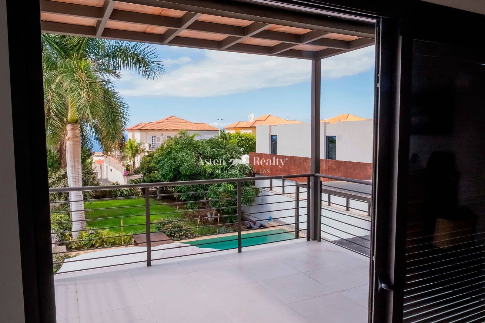 5 chambre Maison de Ville à vendre à Torviscas avec piscine garage - 2 730 000 € (Ref: 9352836)