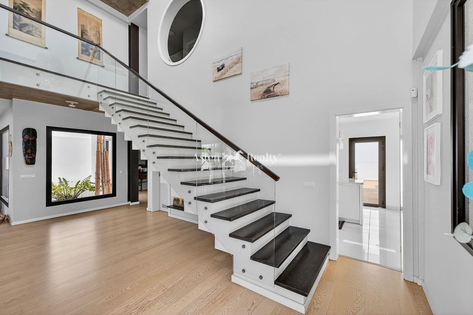 5 slaapkamer Huis te koop in Torviscas met zwembad garage - € 2.625.000 (Ref: 9352836)