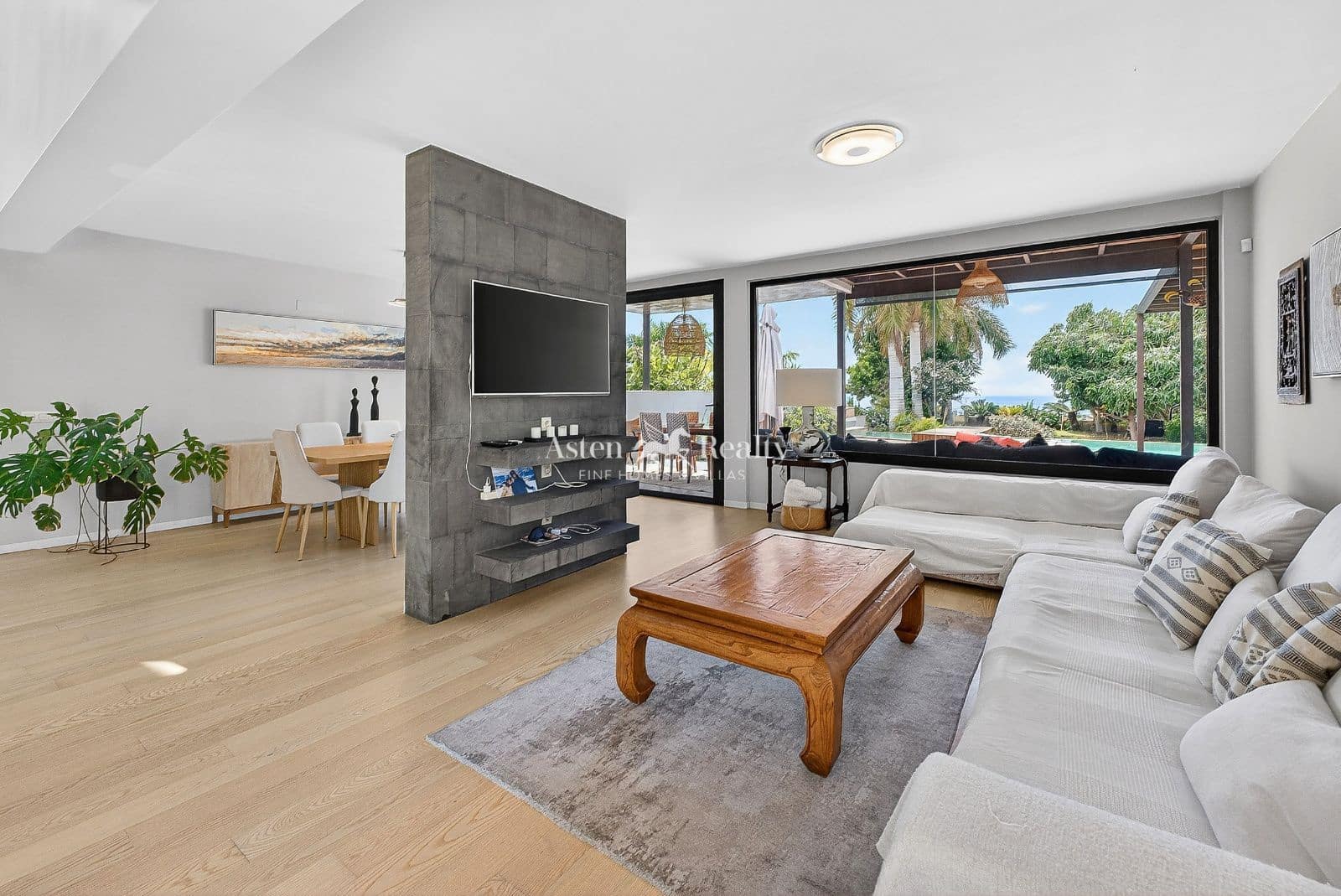 5 slaapkamer Huis te koop in Torviscas met zwembad garage - € 2.625.000 (Ref: 9352836)