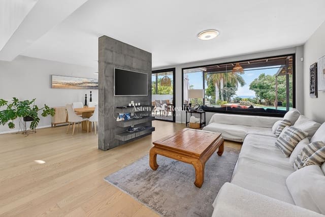 5 sovrum Hus till salu i Torviscas, Adeje med pool garage - 2 625 000 € (Ref: 9352836)
