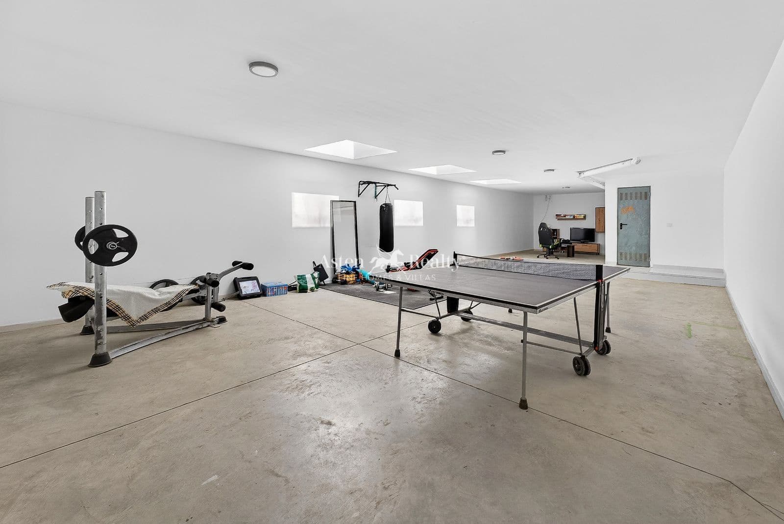 5 slaapkamer Huis te koop in Torviscas met zwembad garage - € 2.625.000 (Ref: 9352836)