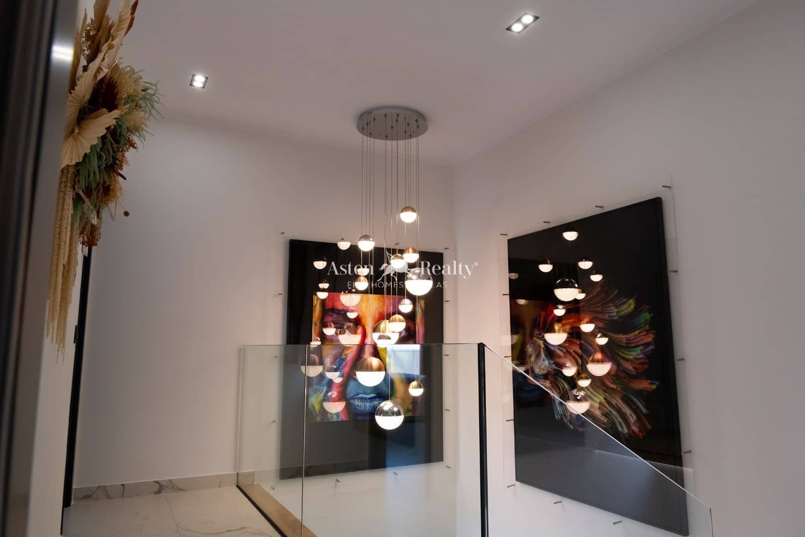 4 slaapkamer Huis te koop in Torviscas met zwembad garage - € 3.500.000 (Ref: 9352837)