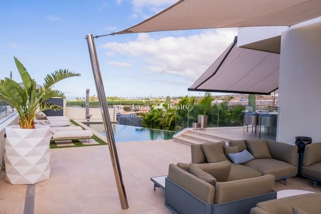 4 soveværelse Byhus til salg i Torviscas, Adeje med swimmingpool garage - € 3.500.000 (Ref: 9352837)