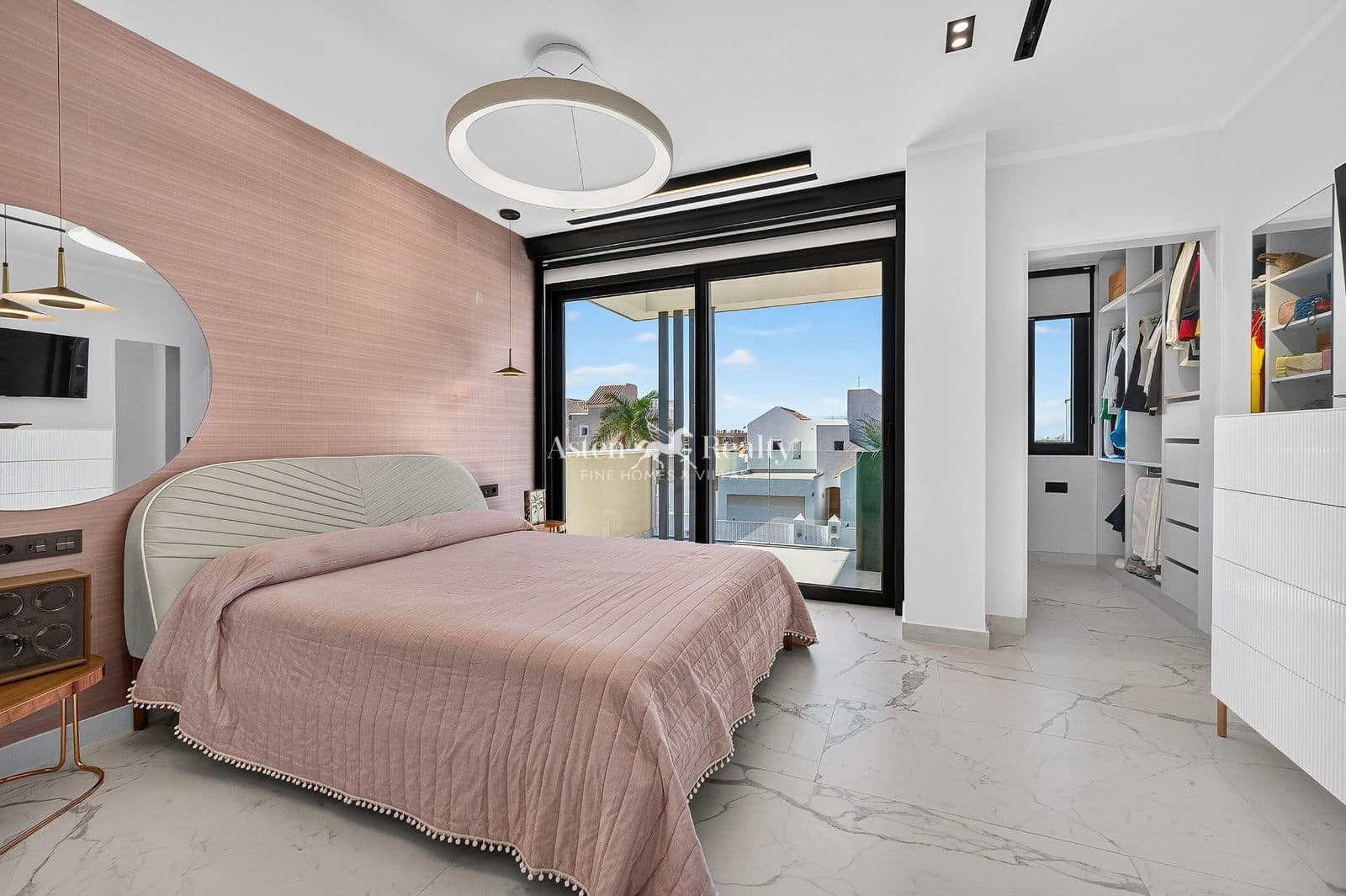 4 Zimmer Haus zu verkaufen in Torviscas mit Pool Garage - 3.500.000 € (Ref: 9352837)