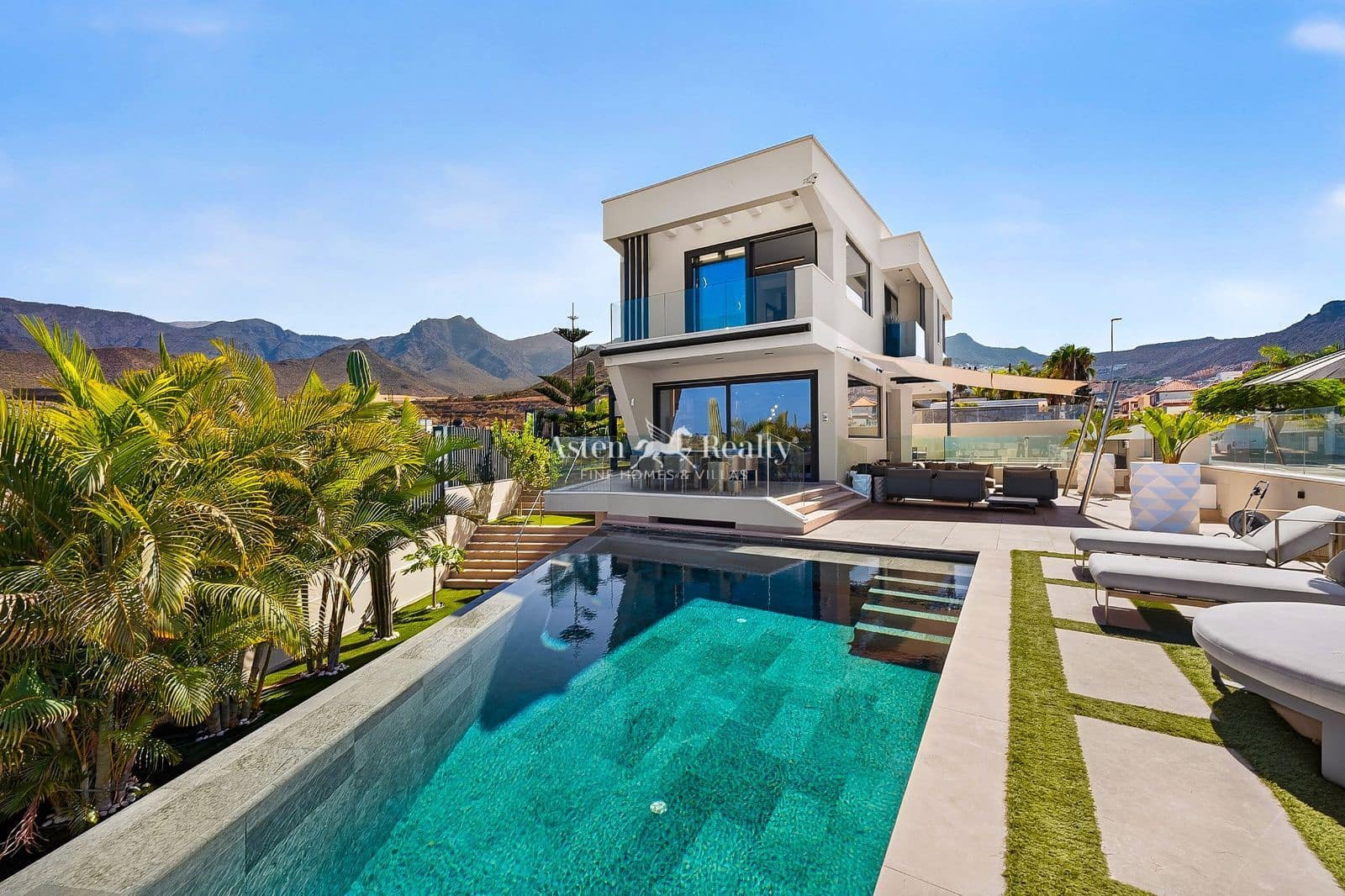 4 Zimmer Haus zu verkaufen in Torviscas mit Pool Garage - 3.500.000 € (Ref: 9352837)