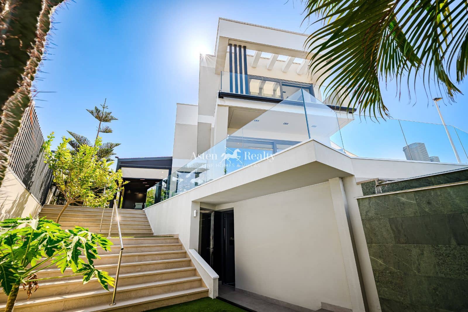 4 Zimmer Haus zu verkaufen in Torviscas mit Pool Garage - 3.500.000 € (Ref: 9352837)