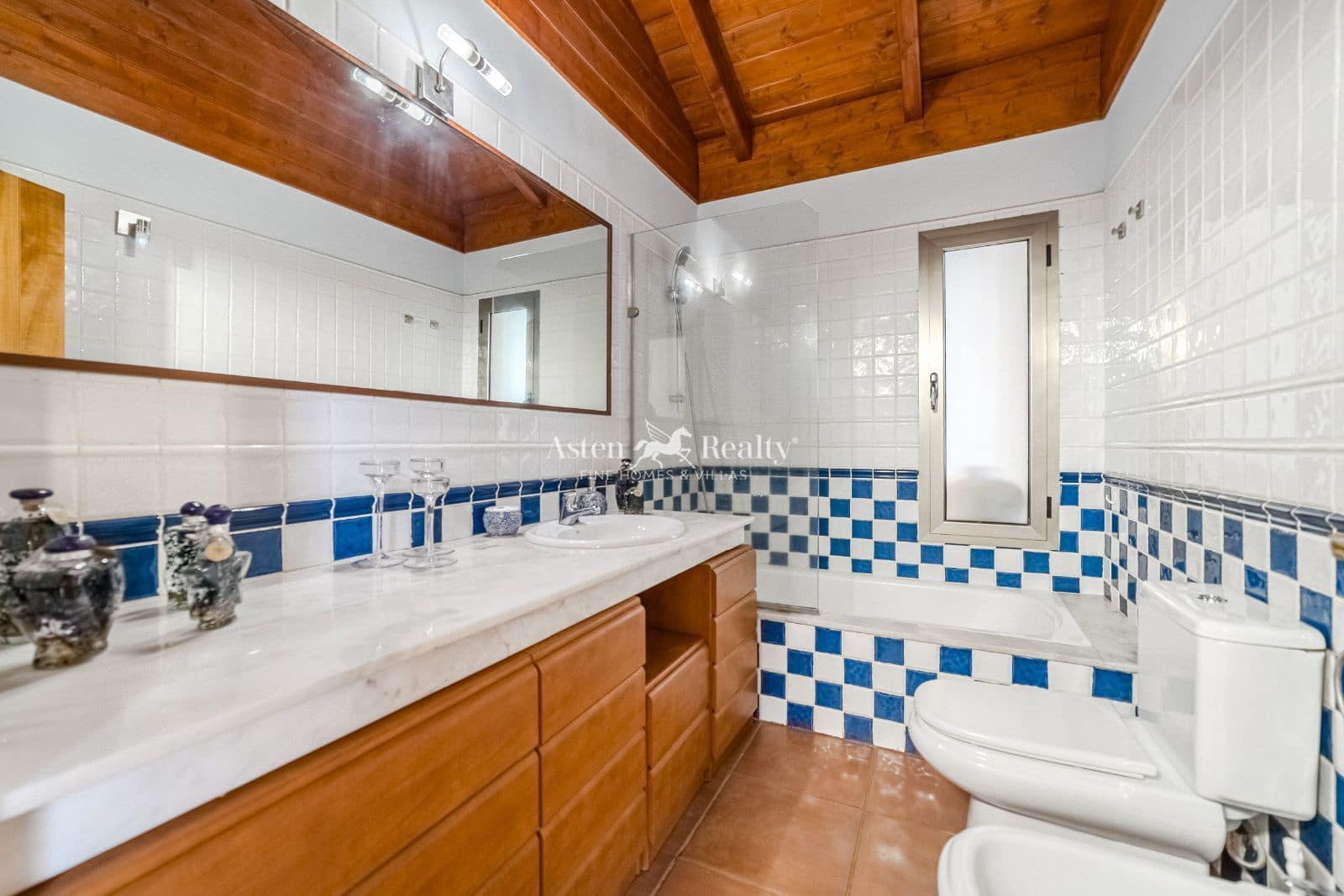 4 slaapkamer Huis te koop in Tacoronte met zwembad garage - € 938.520 (Ref: 9357651)