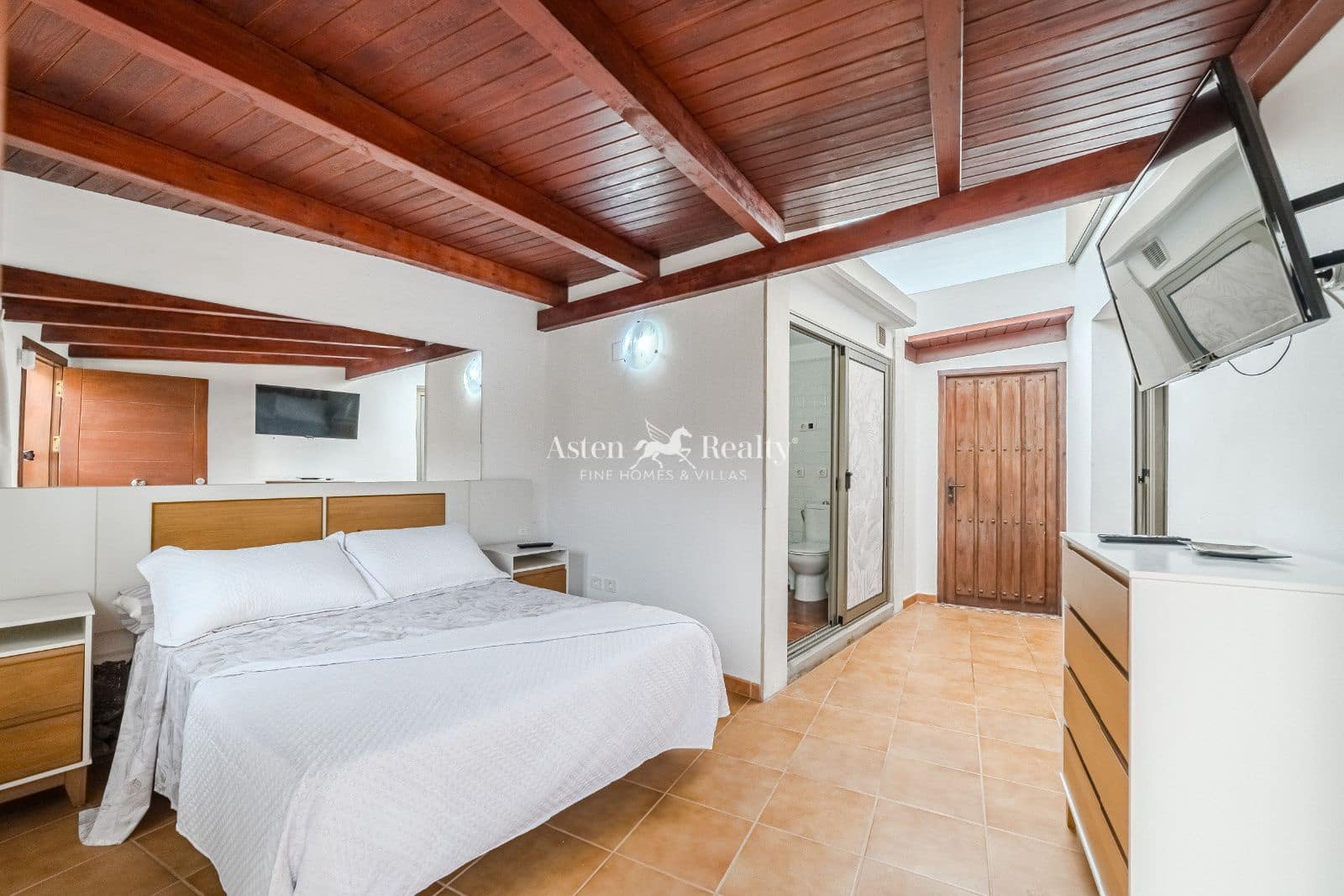 4 slaapkamer Huis te koop in Tacoronte met zwembad garage - € 938.520 (Ref: 9357651)