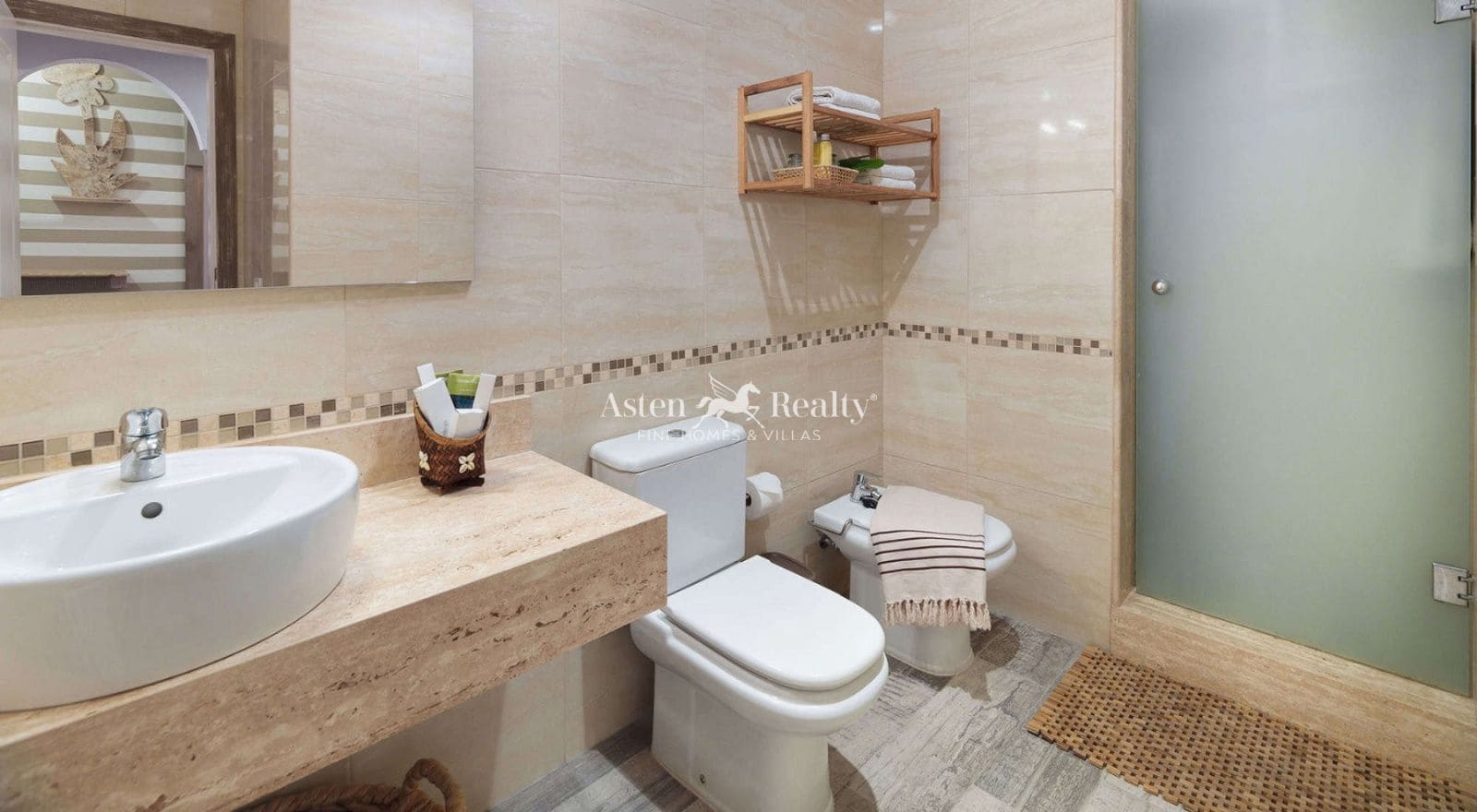 4 camera da letto Bungalow in vendita in Playa de las Americas con piscina garage - 1.800.000 € (Rif: 9360931)