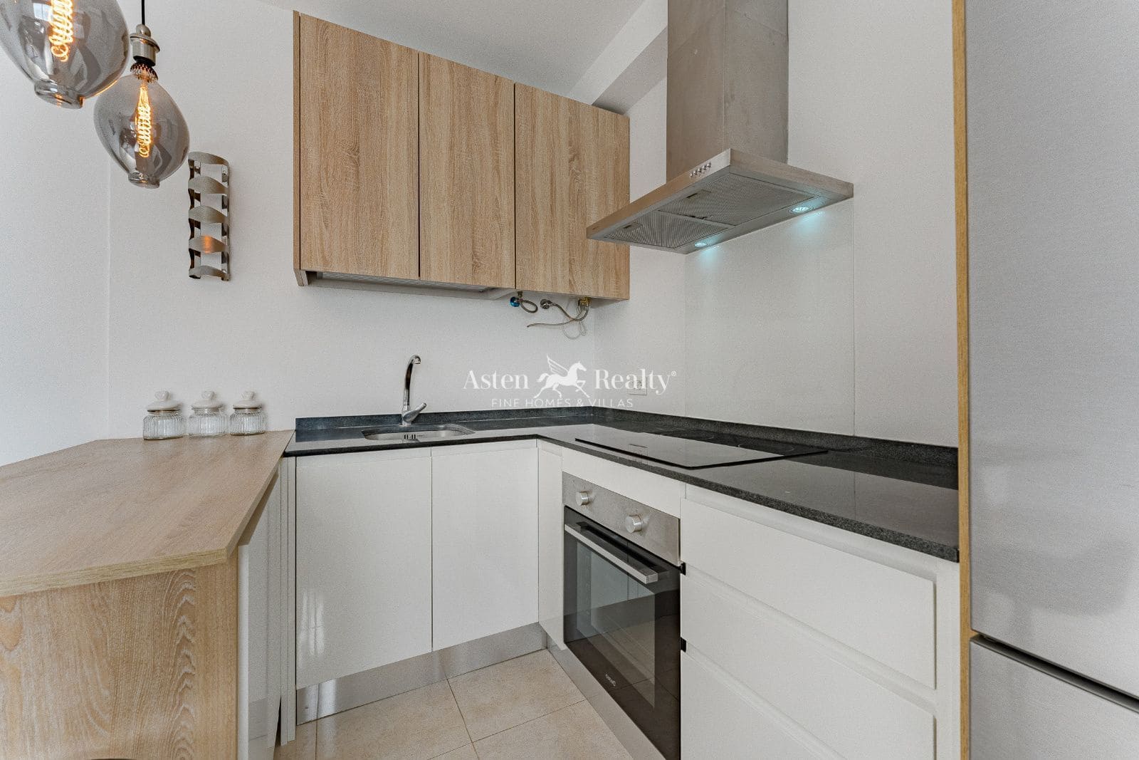 2 slaapkamer Flat te koop in Valle de San Lorenzo met garage - € 265.000 (Ref: 9363038)