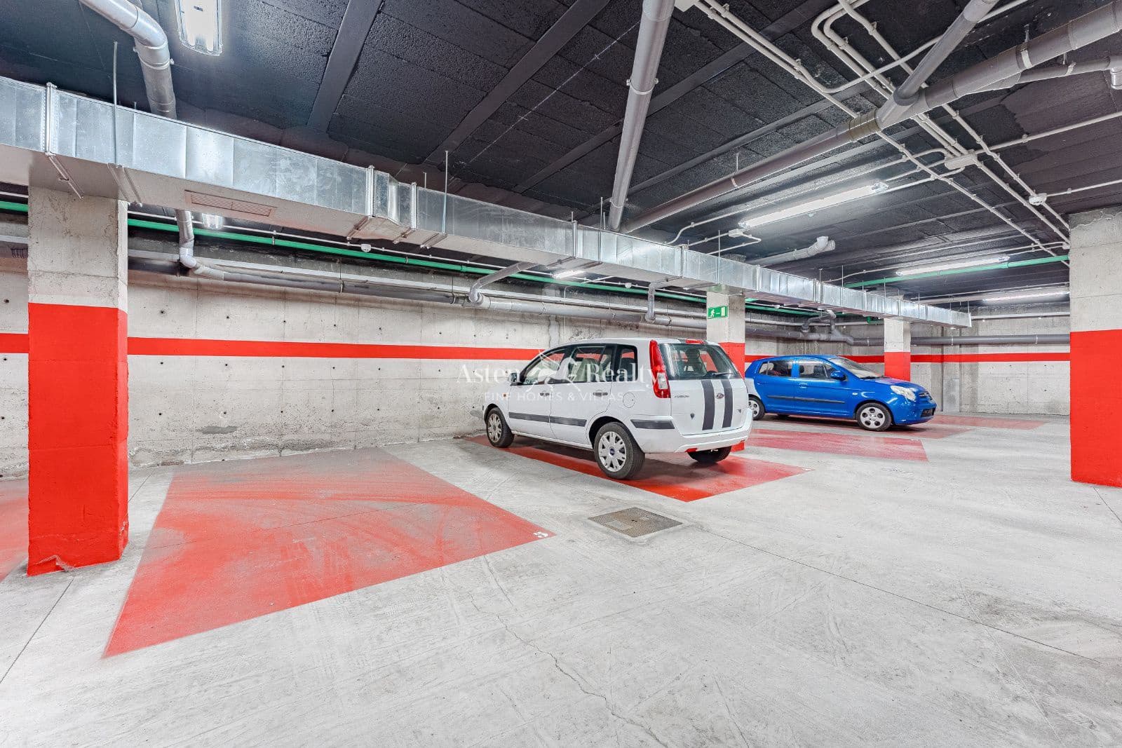 2 slaapkamer Flat te koop in Valle de San Lorenzo met garage - € 265.000 (Ref: 9363038)