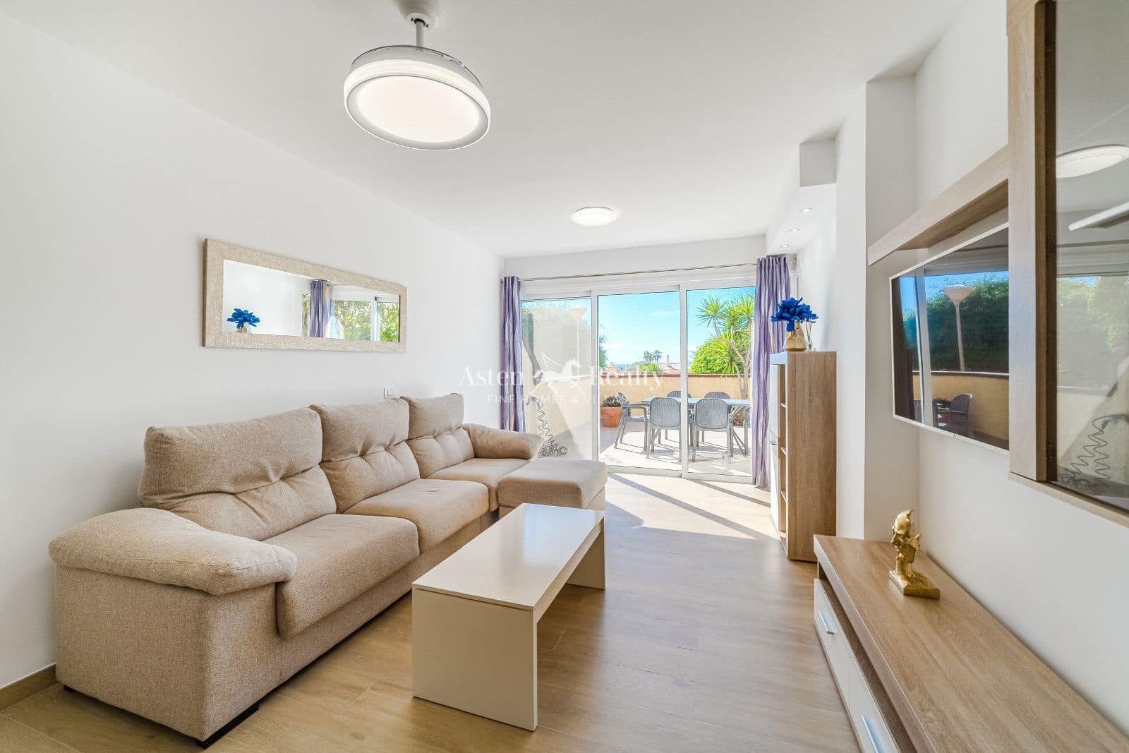 2 sovrum Lägenhet till salu i Torviscas med pool - 450 000 € (Ref: 9363039)