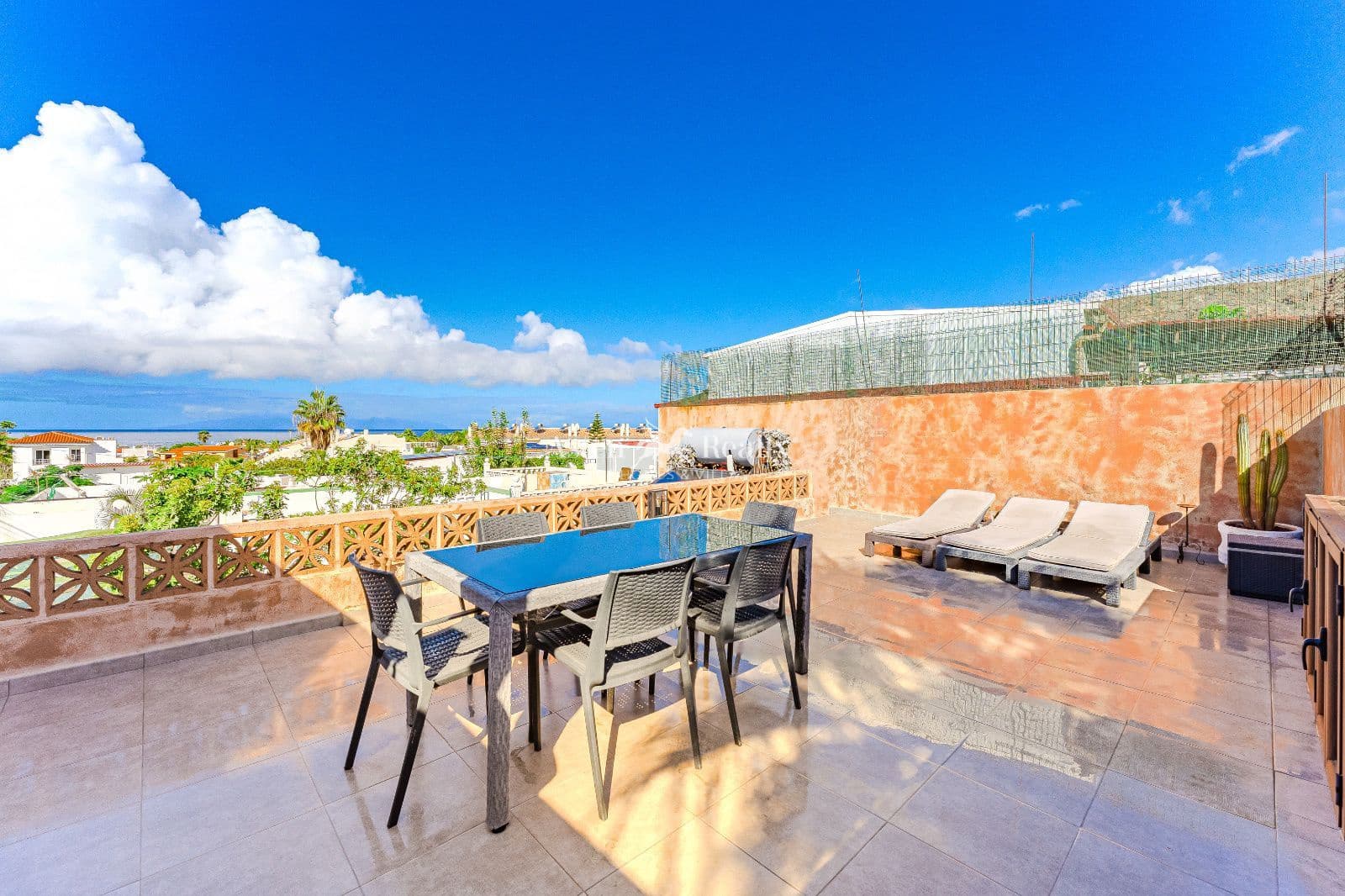 2 sovrum Villa till salu i Palm-Mar med garage - 600 000 € (Ref: 9363356)