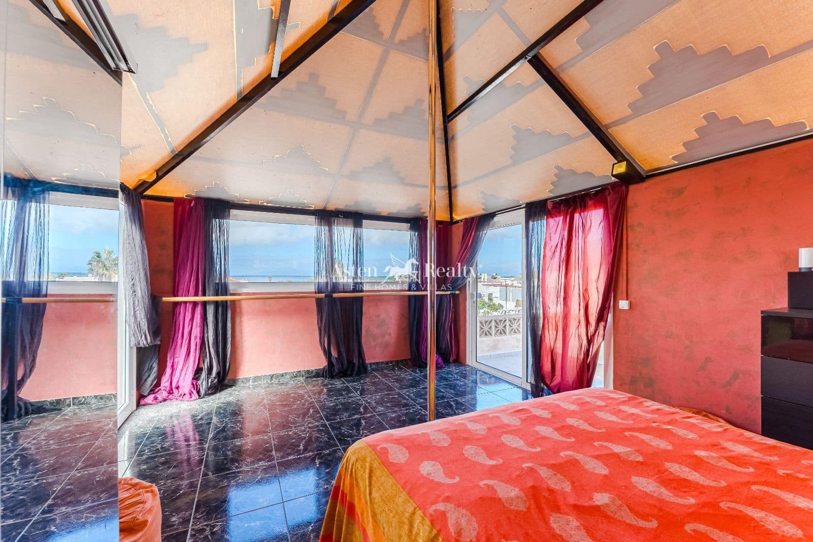 2 sovrum Villa till salu i Palm-Mar med garage - 600 000 € (Ref: 9363356)