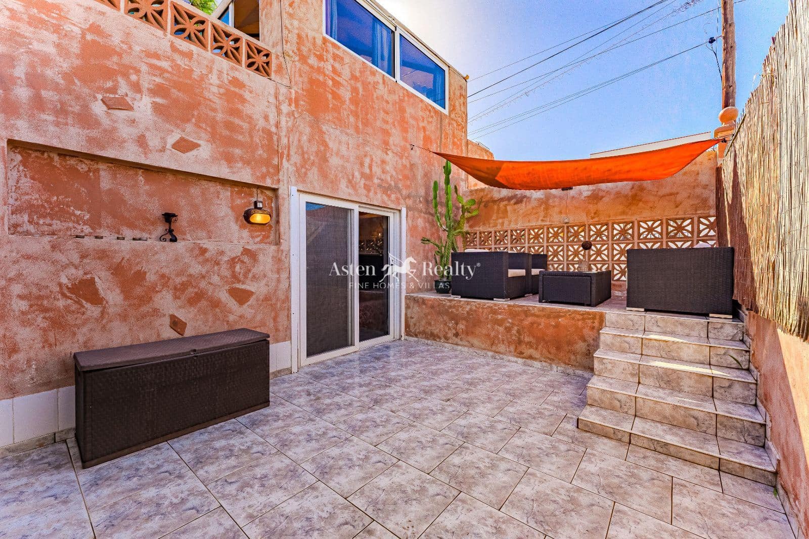 2 sovrum Villa till salu i Palm-Mar med garage - 600 000 € (Ref: 9363356)