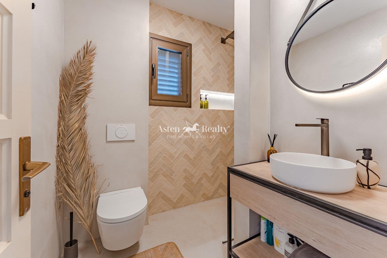 2 sovrum Lägenhet till salu i Los Gigantes med pool - 635 000 € (Ref: 9372328)