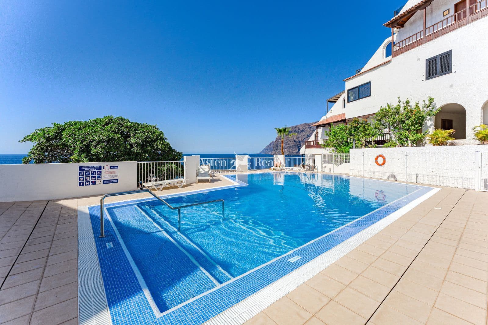 2 sovrum Lägenhet till salu i Los Gigantes med pool - 635 000 € (Ref: 9372328)