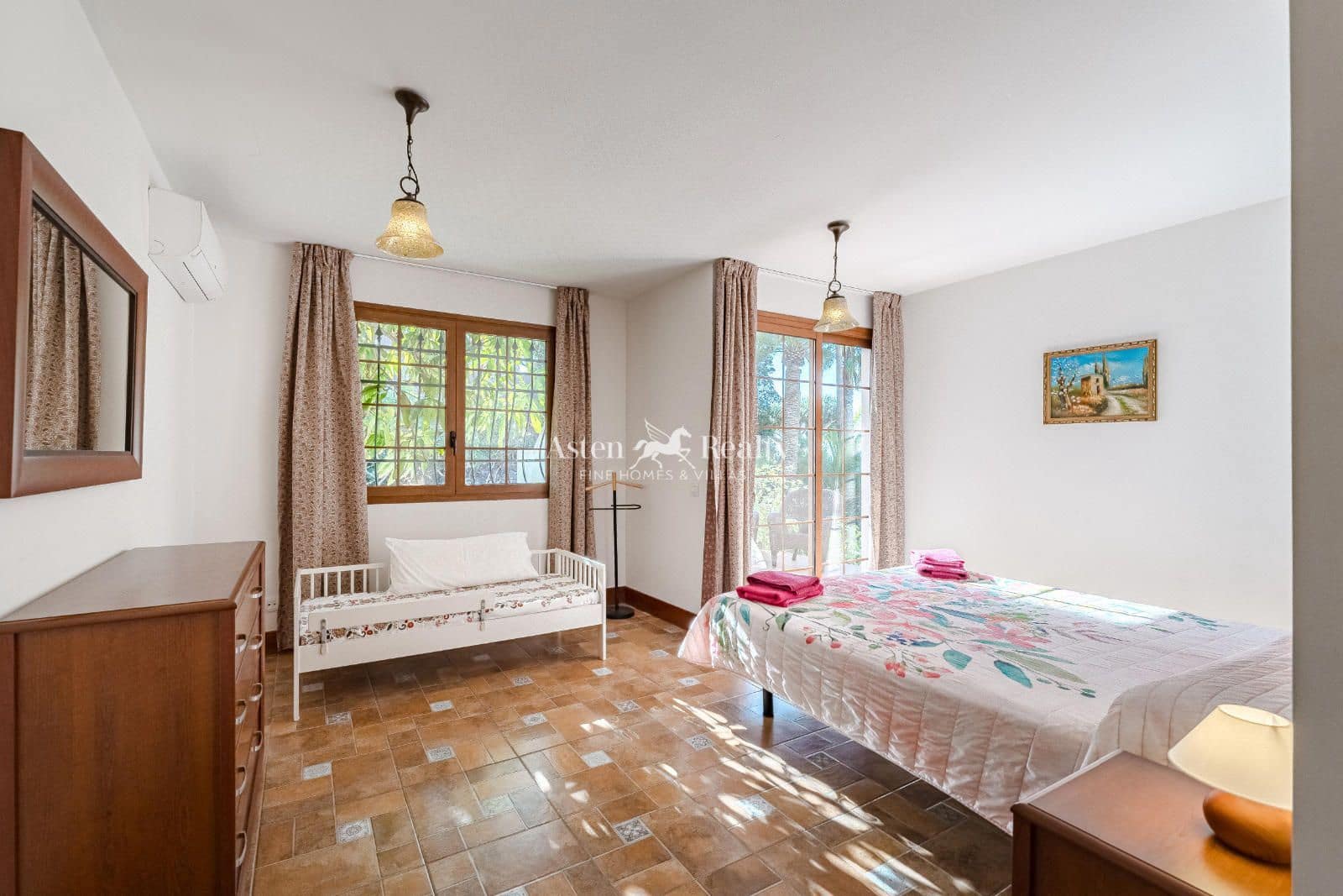 6 chambre Maison de Ville à vendre à Costa Adeje avec piscine garage - 5 700 000 € (Ref: 9378405)