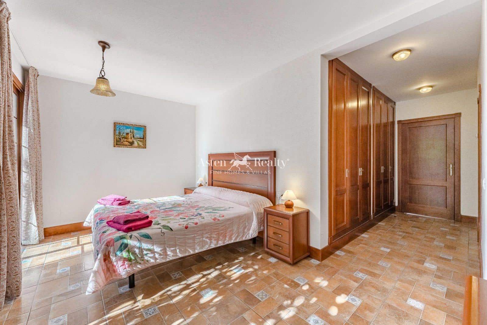 6 chambre Maison de Ville à vendre à Costa Adeje avec piscine garage - 5 700 000 € (Ref: 9378405)