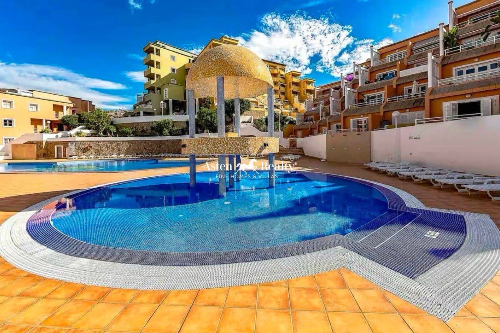 1 sypialnia Penthouse na sprzedaż w Costa Adeje z basenem - 320 000 € (Ref: 9380720)