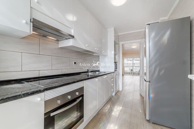 2 sovrum Lägenhet till salu i Los Cristianos, Arona med pool - 355 000 € (Ref: 9386582)