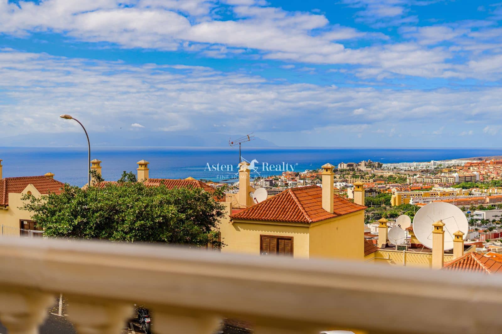 2 slaapkamer Flat te koop in Torviscas met zwembad - € 479.000 (Ref: 9386891)