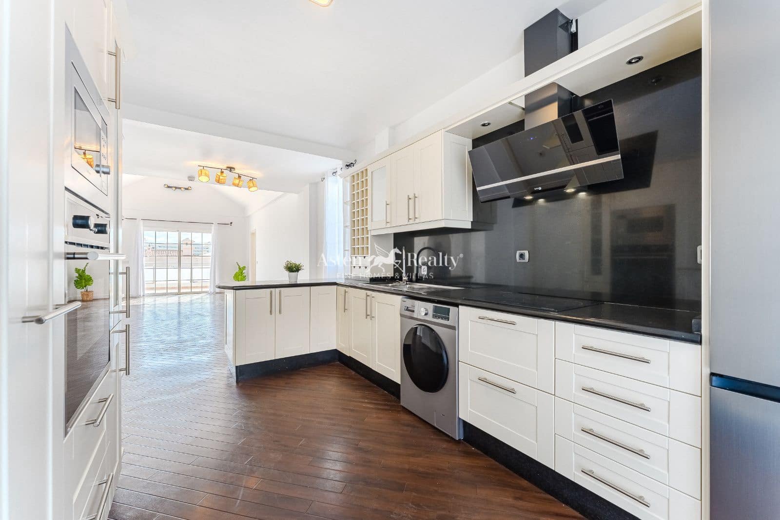 Ático de 3 habitaciones en Costa Adeje en venta con piscina - 875.000 € (Ref: 9386892)