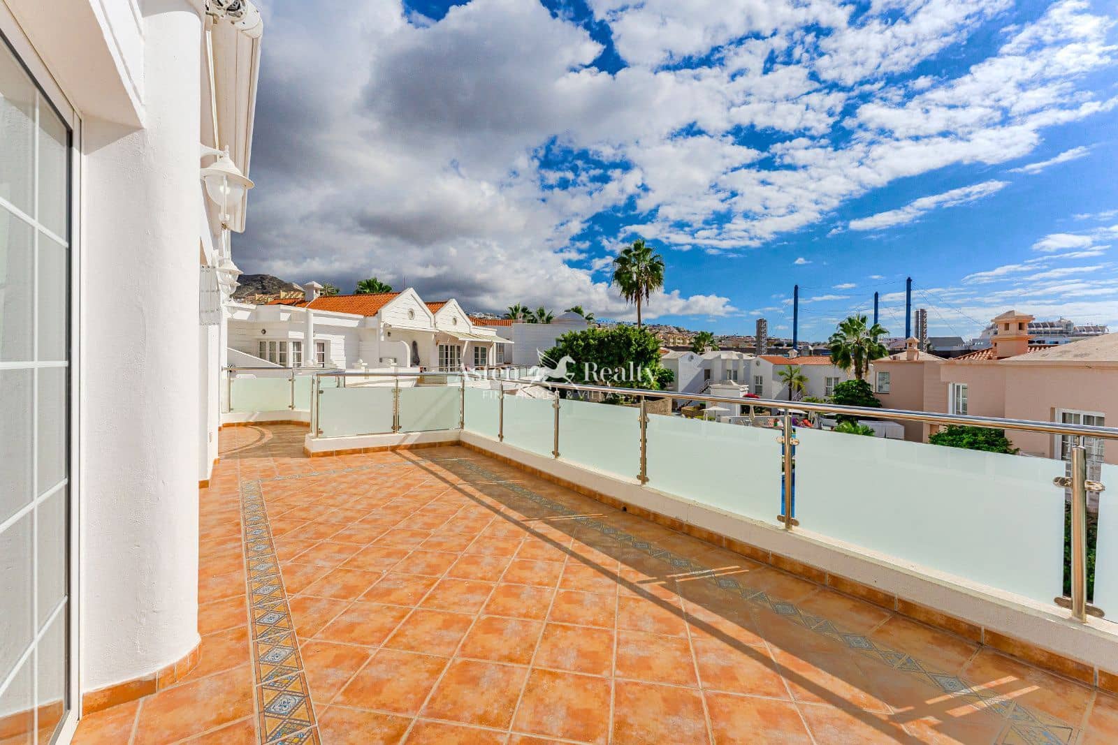 Ático de 3 habitaciones en Costa Adeje en venta con piscina - 875.000 € (Ref: 9386892)