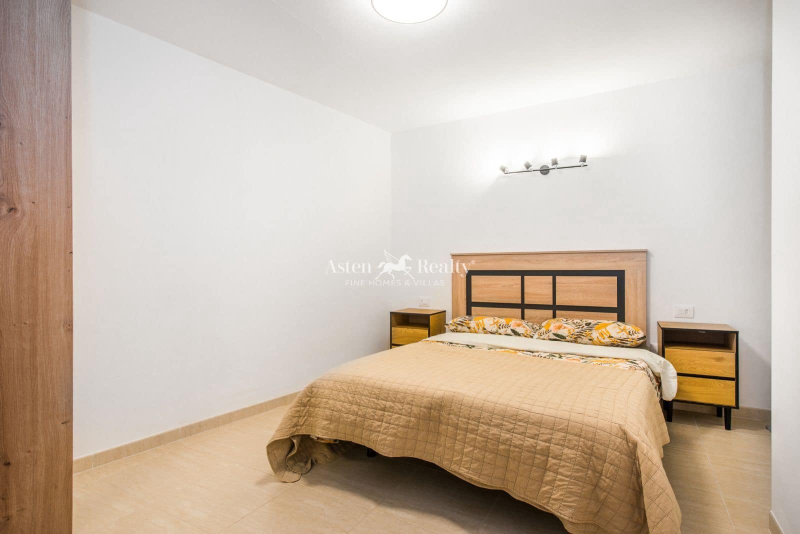 2 slaapkamer Flat te koop in Aldea Blanca (Tenerife) met garage - € 255.000 (Ref: 9386893)