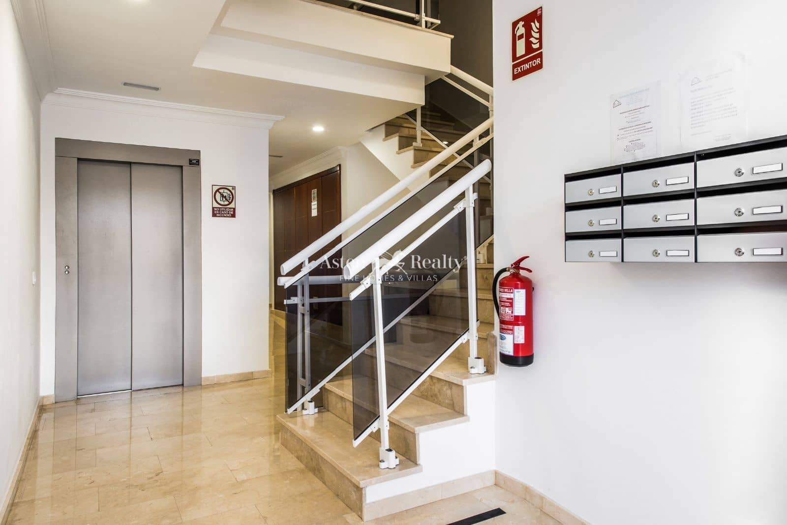 2 slaapkamer Flat te koop in Aldea Blanca (Tenerife) met garage - € 255.000 (Ref: 9386893)