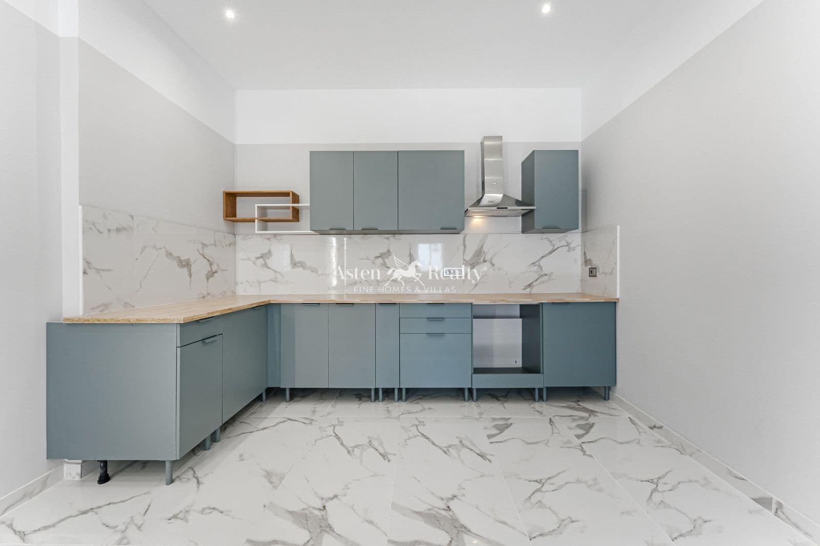 2 makuuhuone Asunto myytävänä paikassa Adeje - 248 000 € (Ref: 9395439)