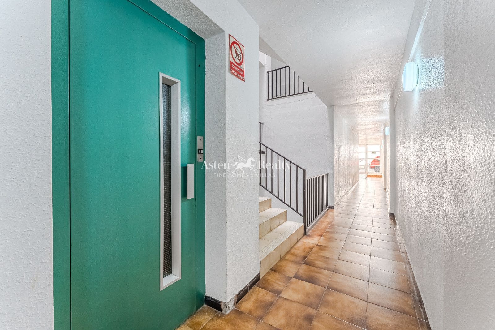 1 slaapkamer Flat te koop in San Isidro de Abona - € 155.000 (Ref: 9396747)