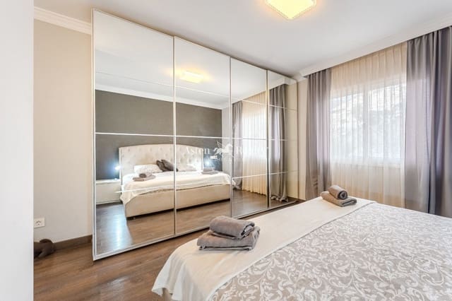 2 soveværelse Penthouse til salg i Torviscas, Adeje med swimmingpool - € 365.000 (Ref: 9402777)