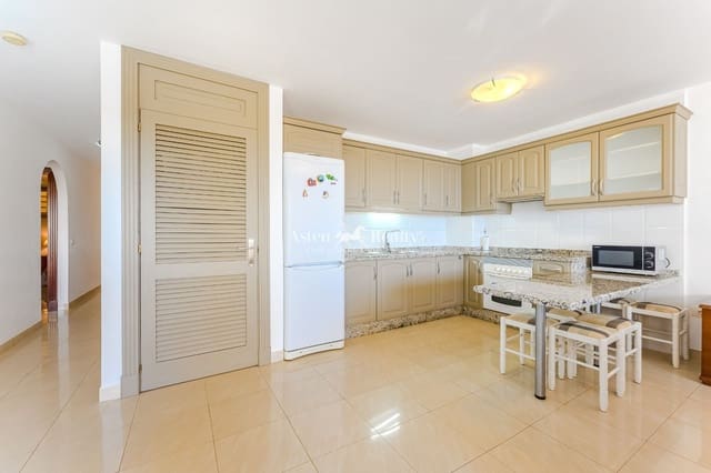 2 soverom Leilighet til salgs i Playa Paraiso, Adeje med svømmebasseng - € 290 000 (Ref: 9402778)