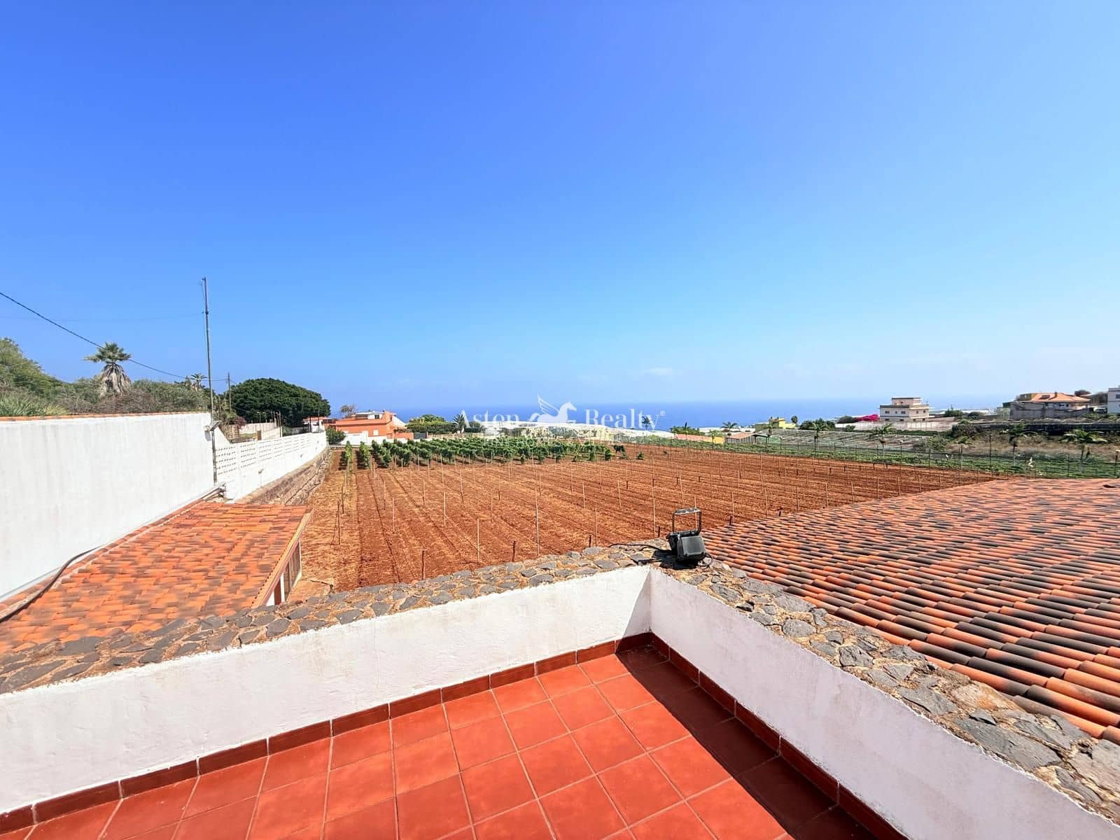 2 slaapkamer Huis te koop in San Cristobal de La Laguna met zwembad garage - € 2.250.000 (Ref: 9413201)