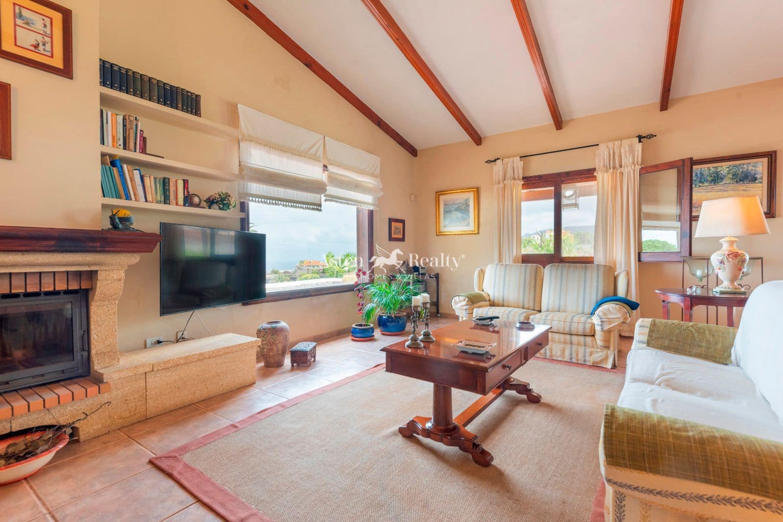 2 slaapkamer Huis te koop in San Cristobal de La Laguna met zwembad garage - € 2.250.000 (Ref: 9413201)