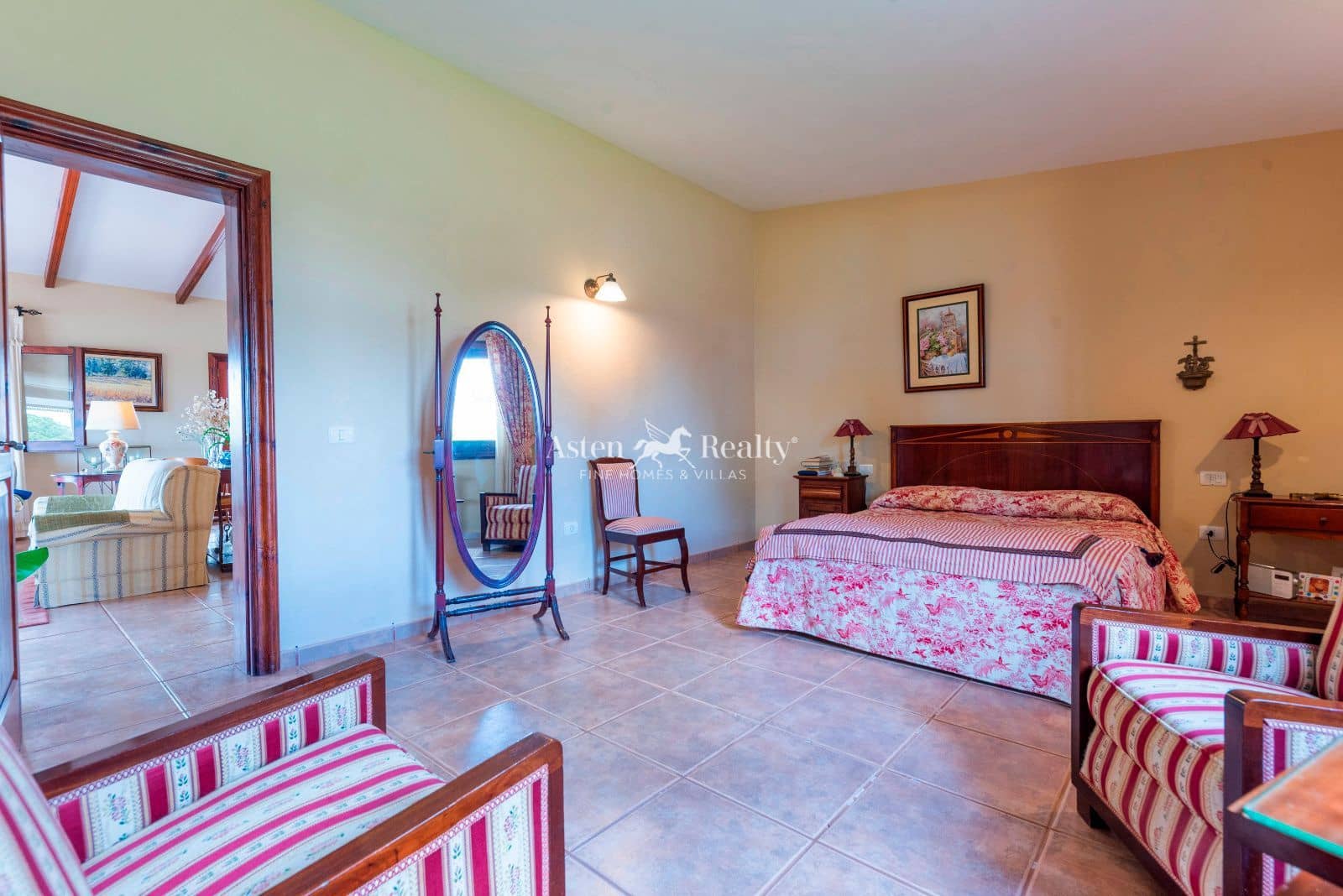 2 slaapkamer Huis te koop in San Cristobal de La Laguna met zwembad garage - € 2.250.000 (Ref: 9413201)