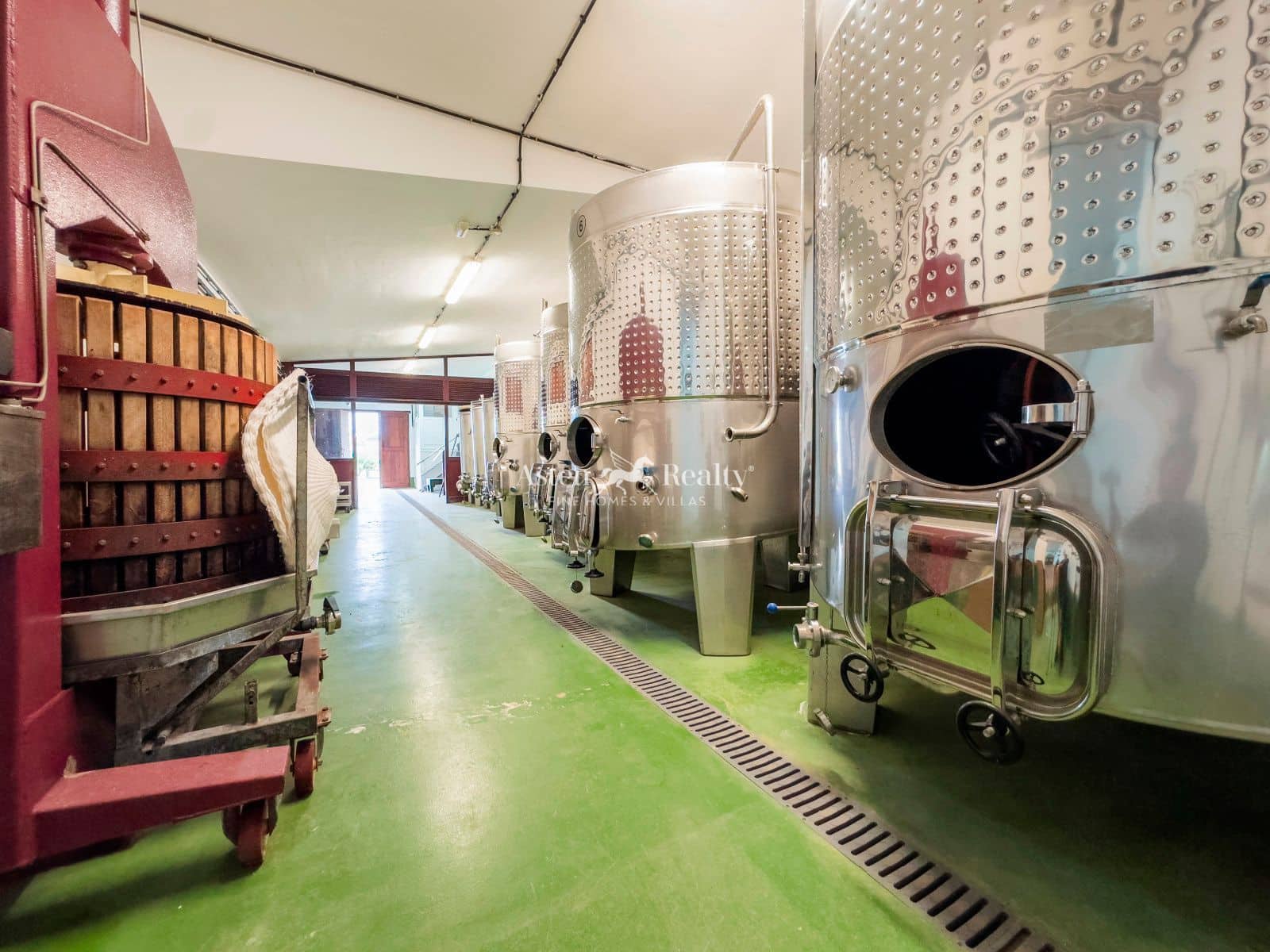 2 slaapkamer Huis te koop in San Cristobal de La Laguna met zwembad garage - € 2.250.000 (Ref: 9413201)