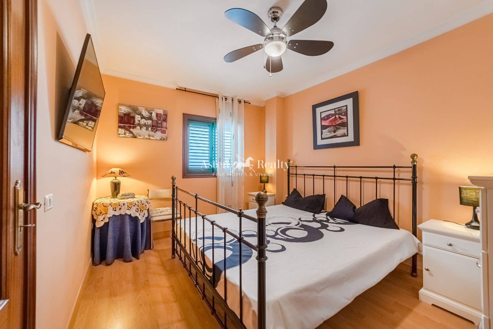 3 soverom Penthouse til salgs i Playa San Juan med garasje - € 320 000 (Ref: 9413202)