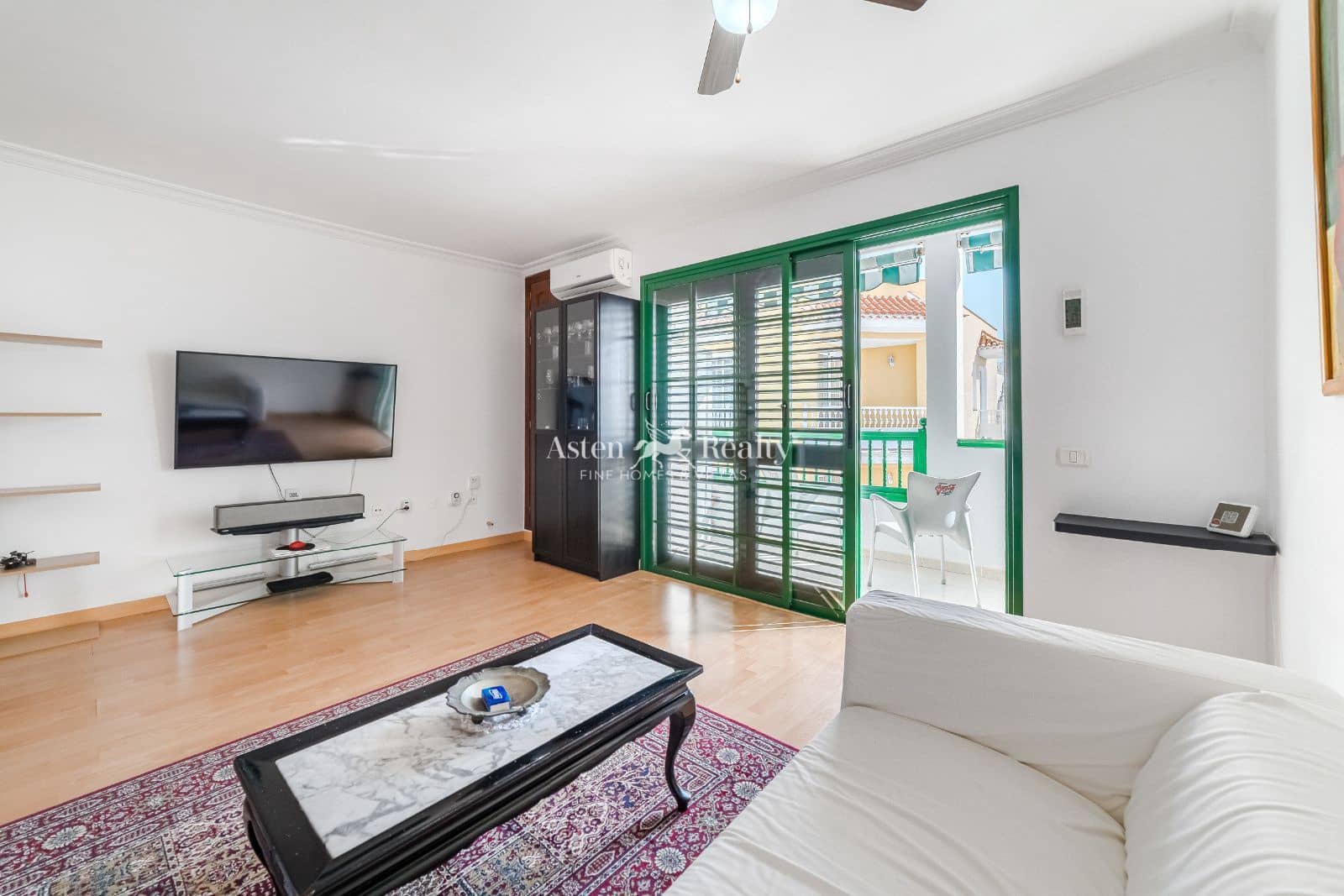 3 soverom Penthouse til salgs i Playa San Juan med garasje - € 320 000 (Ref: 9413202)