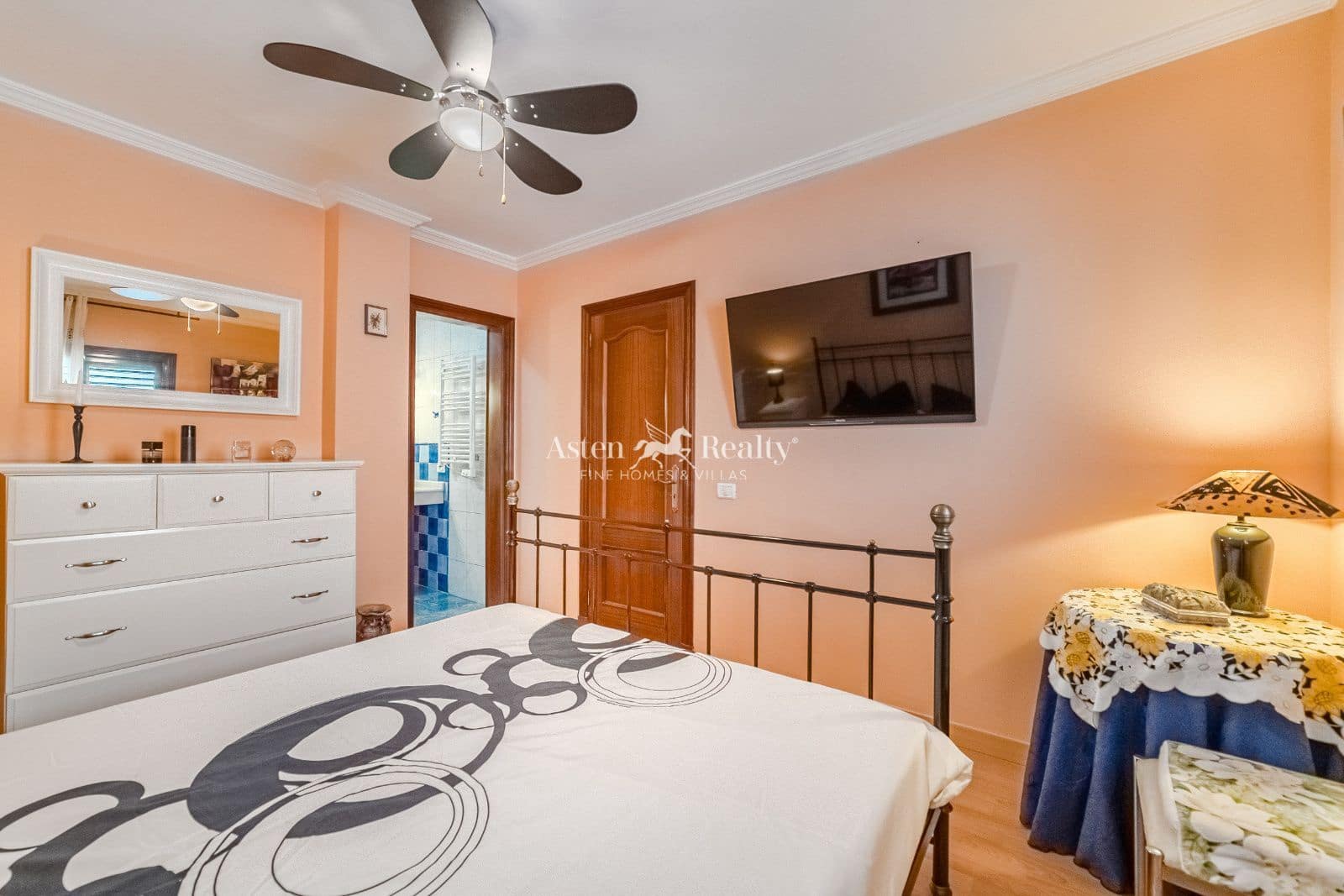 3 soverom Penthouse til salgs i Playa San Juan med garasje - € 320 000 (Ref: 9413202)