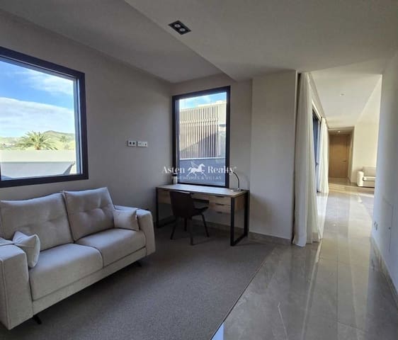 3 slaapkamer Penthouse te koop in San Cristóbal de La Laguna - € 850.000 (Ref: 9417585)